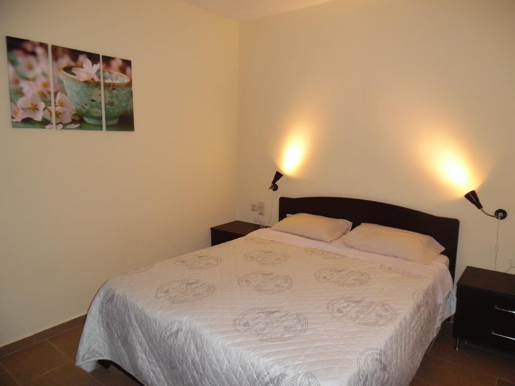 Artemis Appartments Picídia Kültér fotó